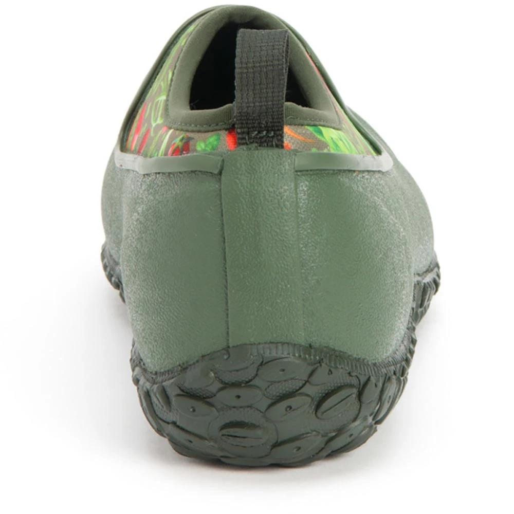 Muck Boots: Women's M2LW 302 Green Veggie Print Muckster II Low Insulated Boot 6 Muck Boots: Women's M2LW 302 Green Veggie Print Muckster II Low Insulated Boot - Image 6