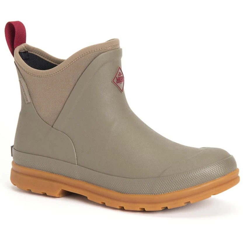 Muck Boots: Women's OAW 901 Taupe Originals Waterproof Ankle Boot 7 Muck Boots: Women's OAW 901 Taupe Originals Waterproof Ankle Boot - Image 7